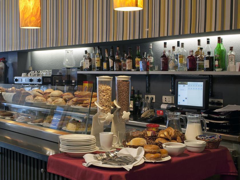 Hotel Casa Trafalgar Barcelona Luaran gambar