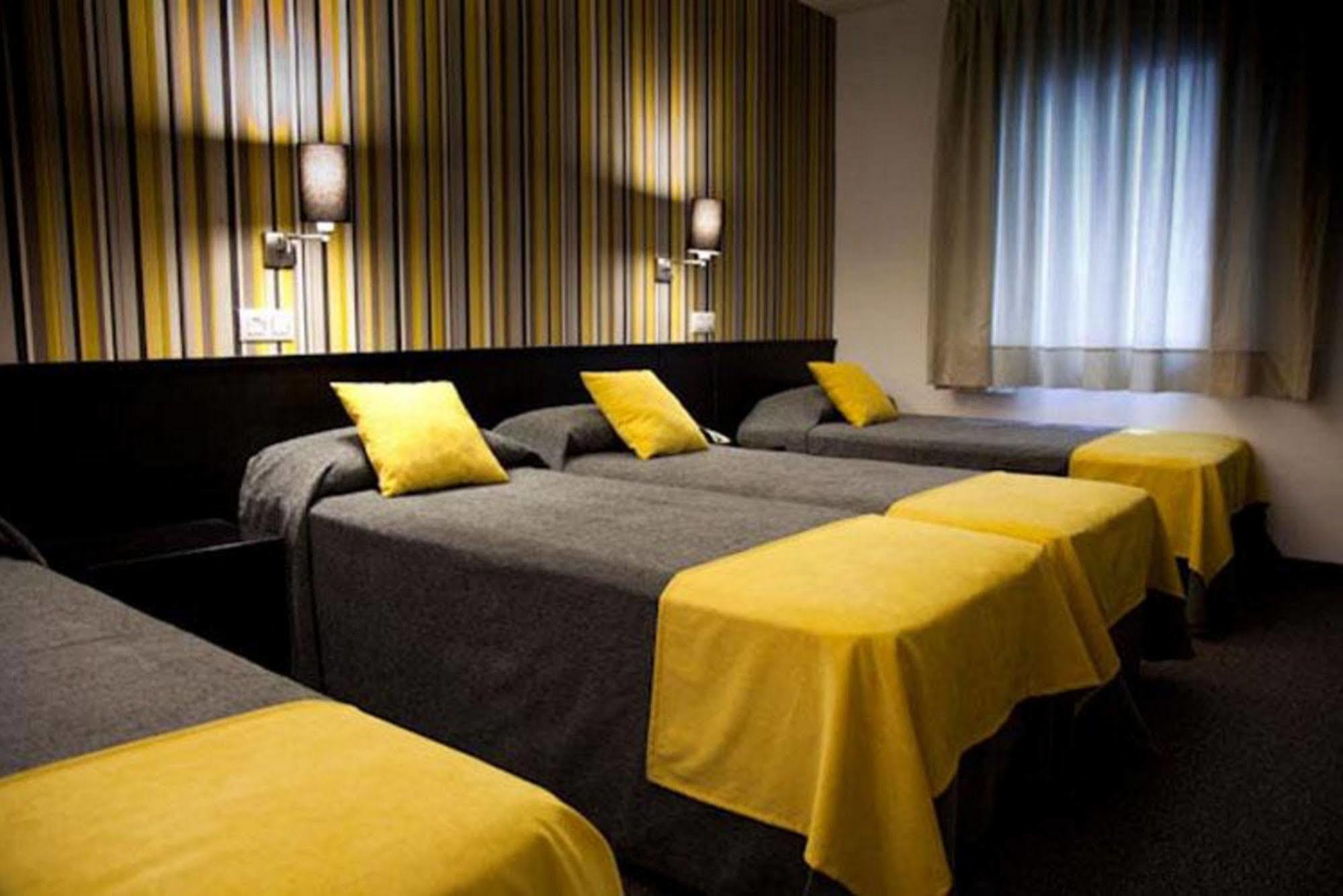 Hotel Casa Trafalgar Barcelona Luaran gambar