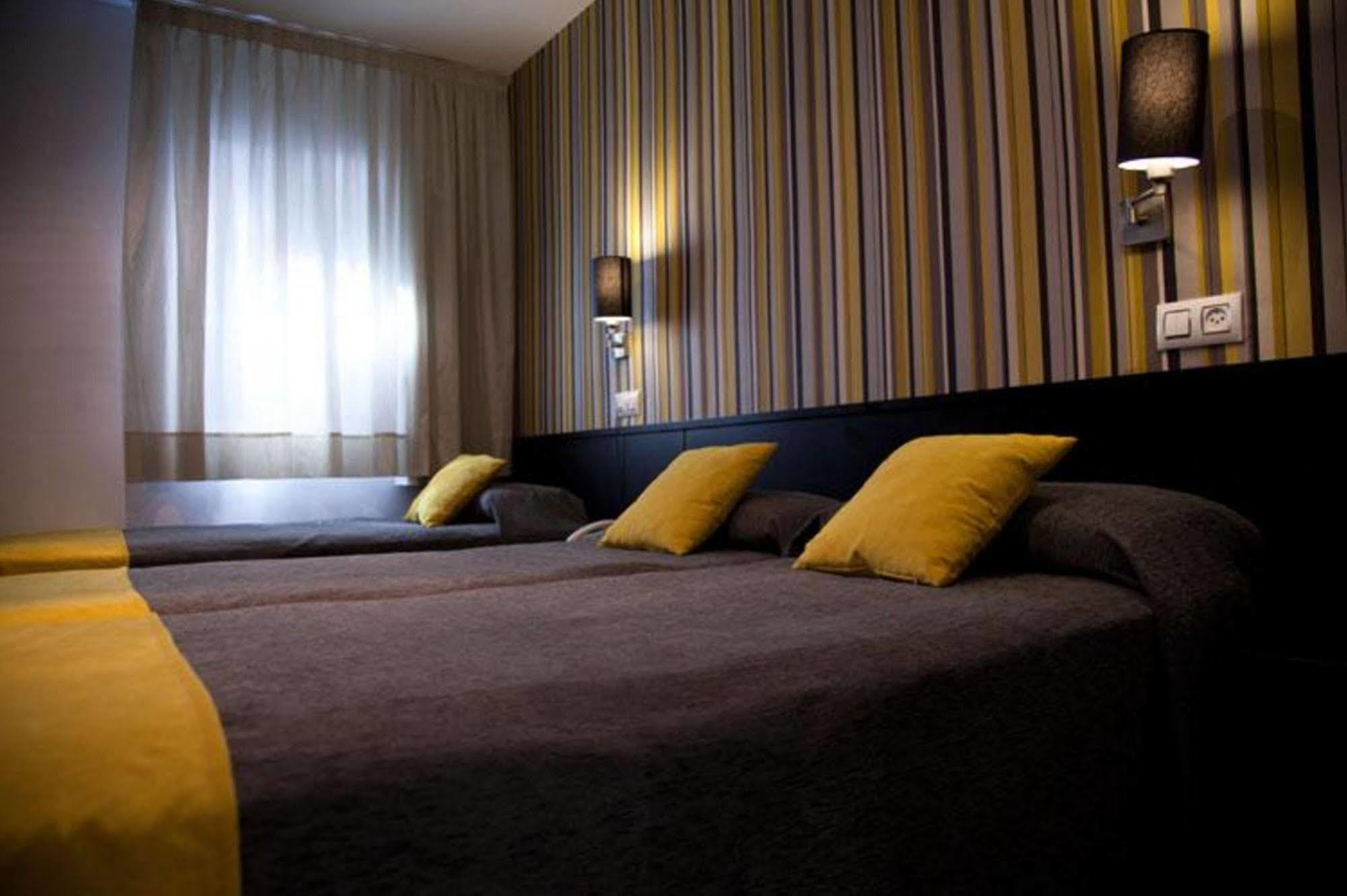 Hotel Casa Trafalgar Barcelona Luaran gambar